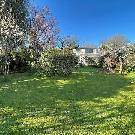Quiet, New, Sunny Cnzhouse On Upstairs Near Cbd Appartement Christchurch Buitenkant foto