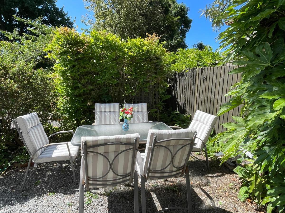 Quiet, New, Sunny Cnzhouse On Upstairs Near Cbd Appartement Christchurch Buitenkant foto